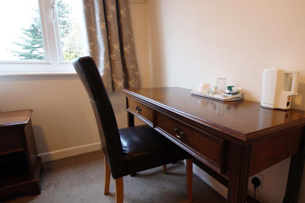 Bed and Breakfast Dove House Bishop's Cleeve Esterno foto